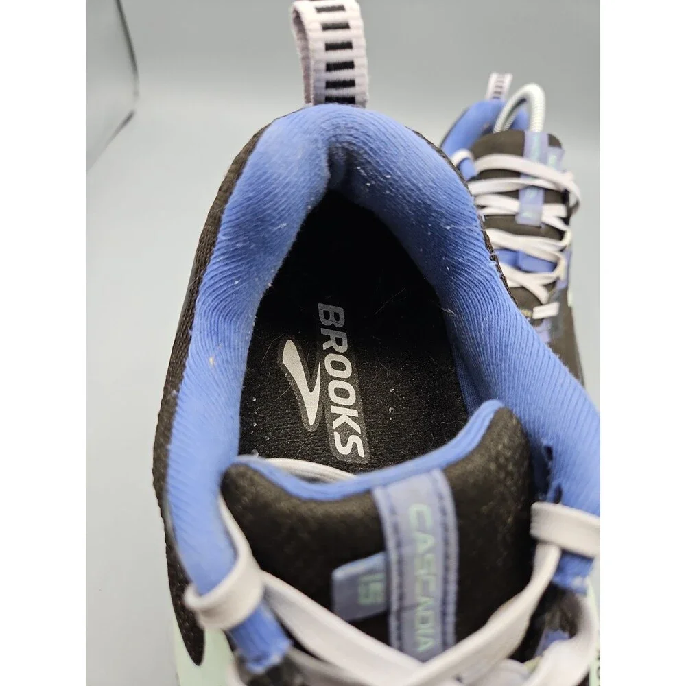 Brooks Cascadia 15 GTX Women's Size 9.5(B) Running Shoes Gray Blue Trail Running